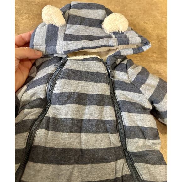 Baby Gap Winter Sherpa Lined Striped Snowsuit in Blue, Size 0-3Months - Picture 8 of 9